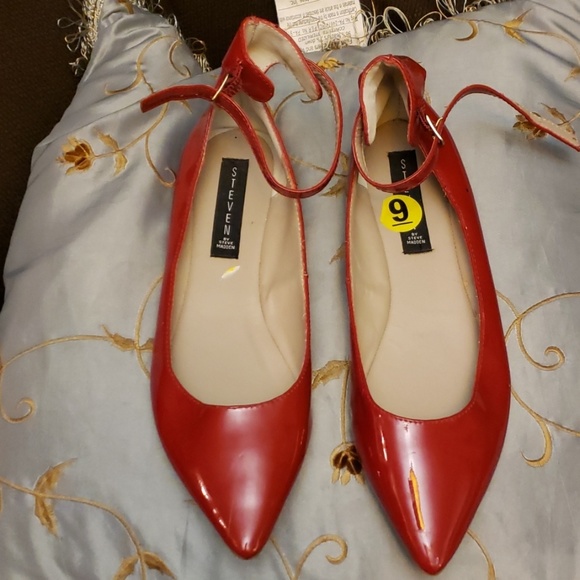 steve madden red flats